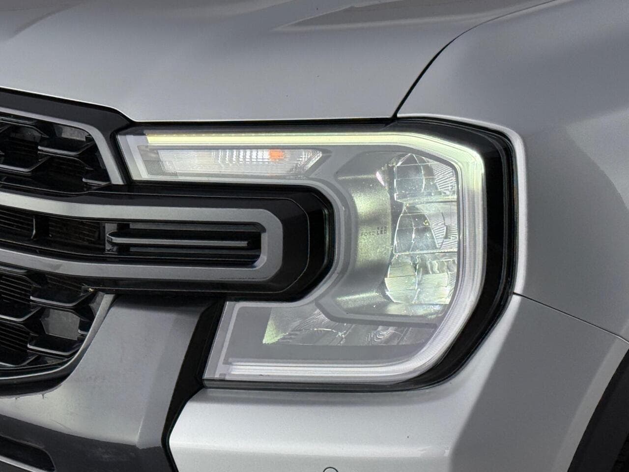Ford Ranger thumbnail Lights Front