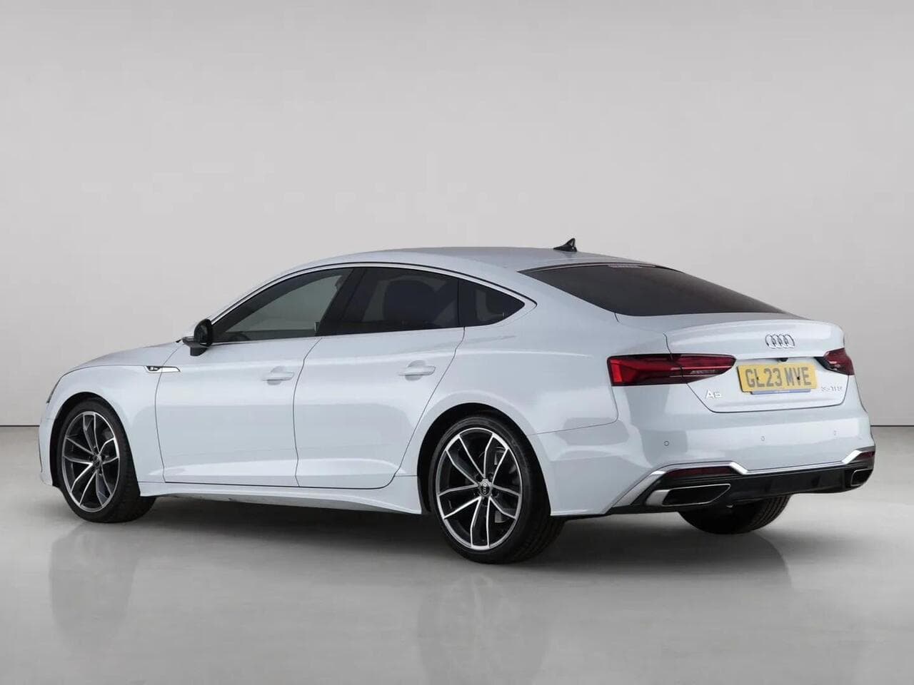 Audi A5 thumbnail Rear Left