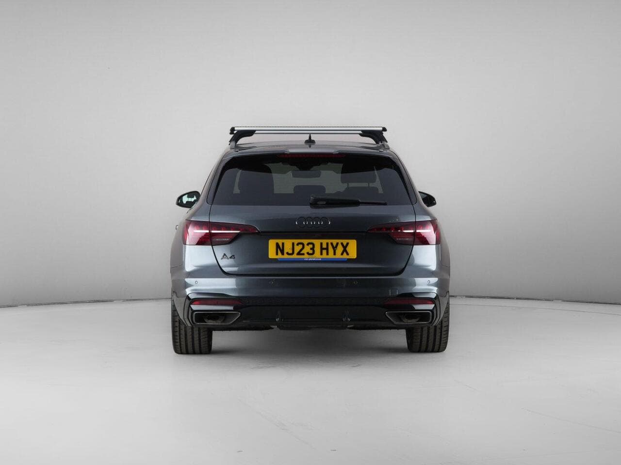 Audi A4 Avant thumbnail Rear