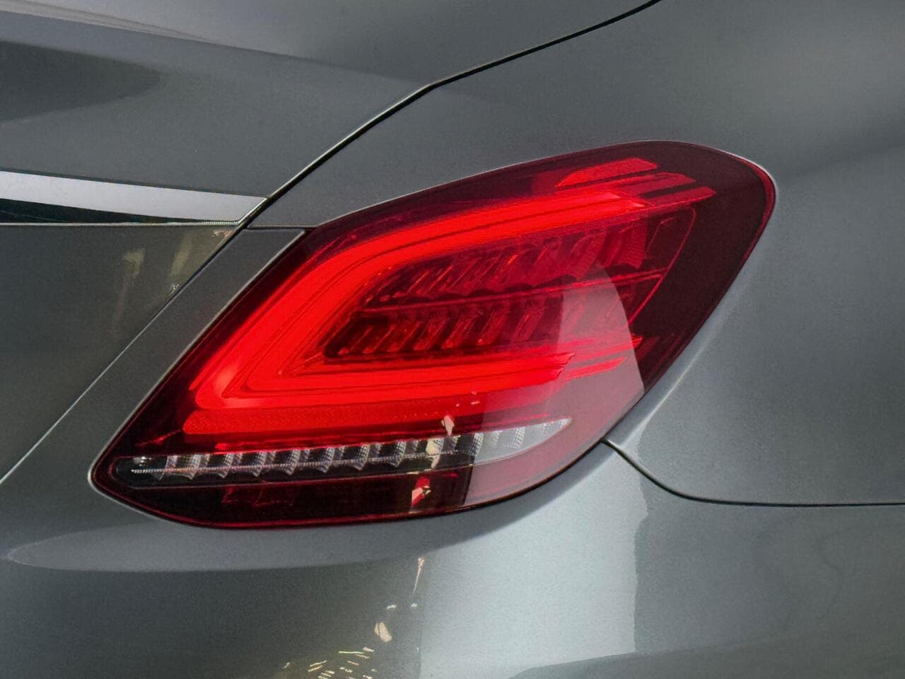 Mercedes-Benz C Class thumbnail Lights Rear