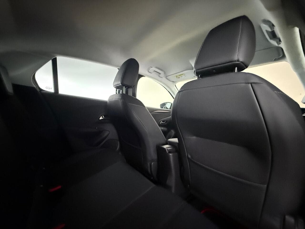 Vauxhall Corsa thumbnail Seats Rear