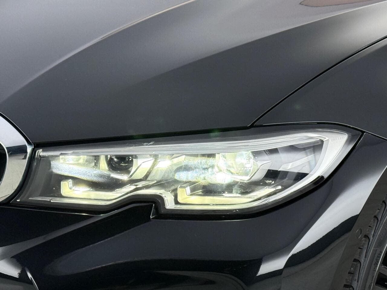 BMW 3 Series thumbnail Lights Front
