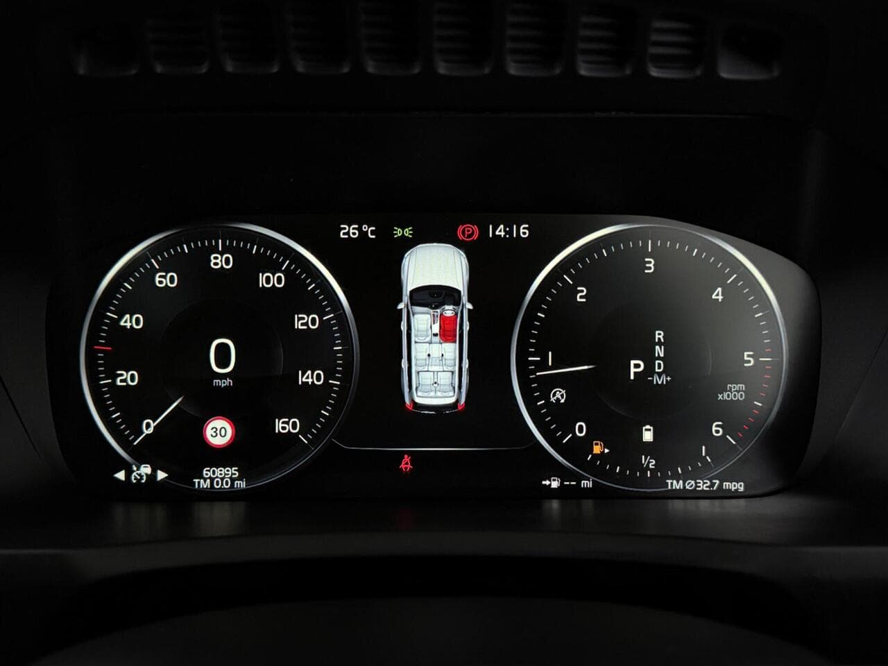 Volvo XC90 thumbnail Driver Instruments