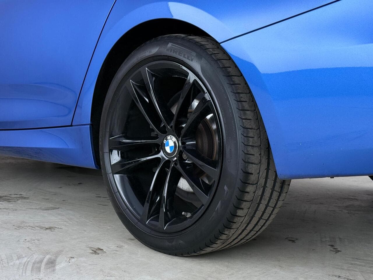 BMW 3 Series Gran Turismo thumbnail Wheel