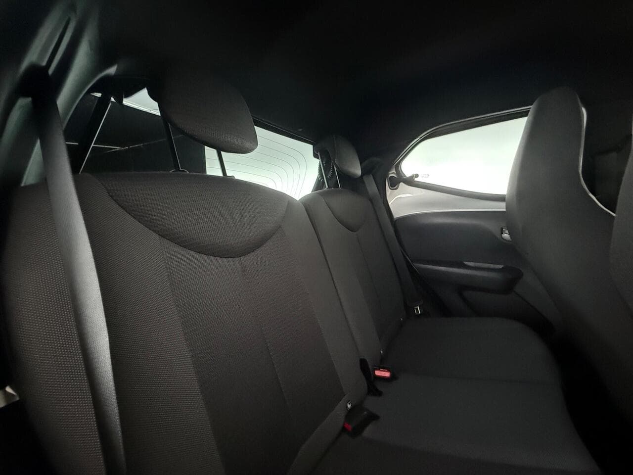 Toyota AYGO thumbnail Seats Rear