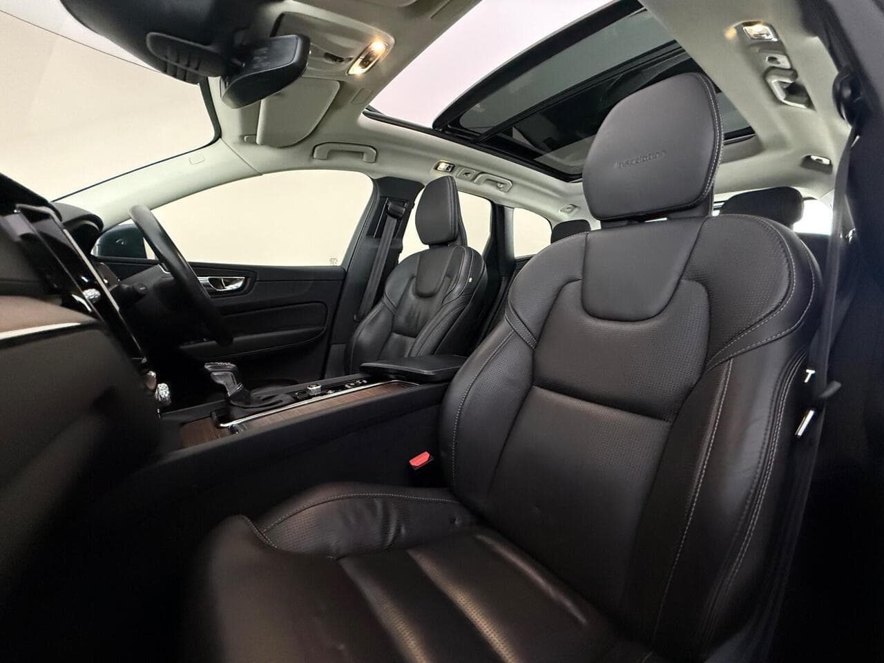 Volvo XC60 thumbnail Seat Front Passenger