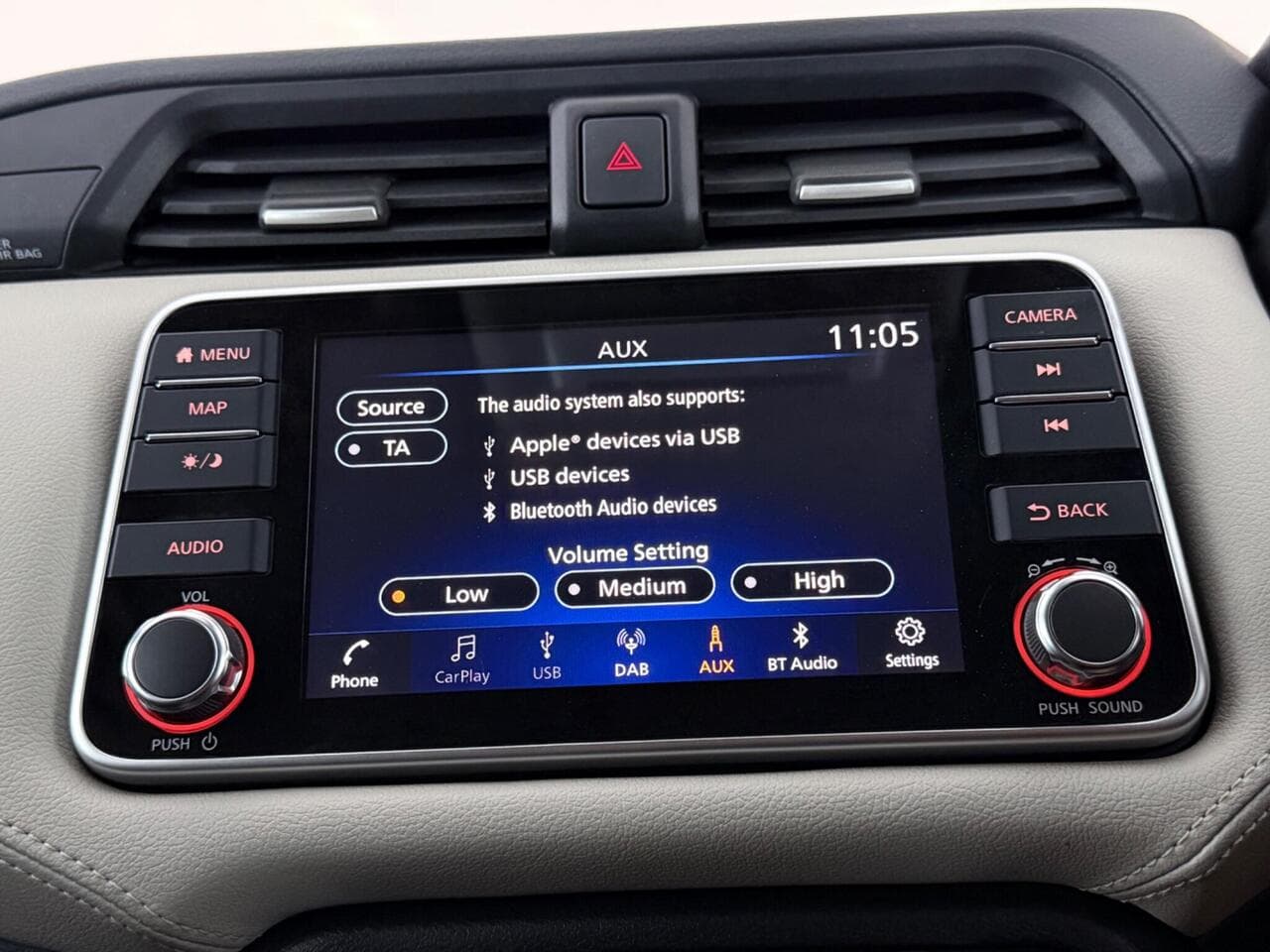 Nissan Micra thumbnail Infotainment System