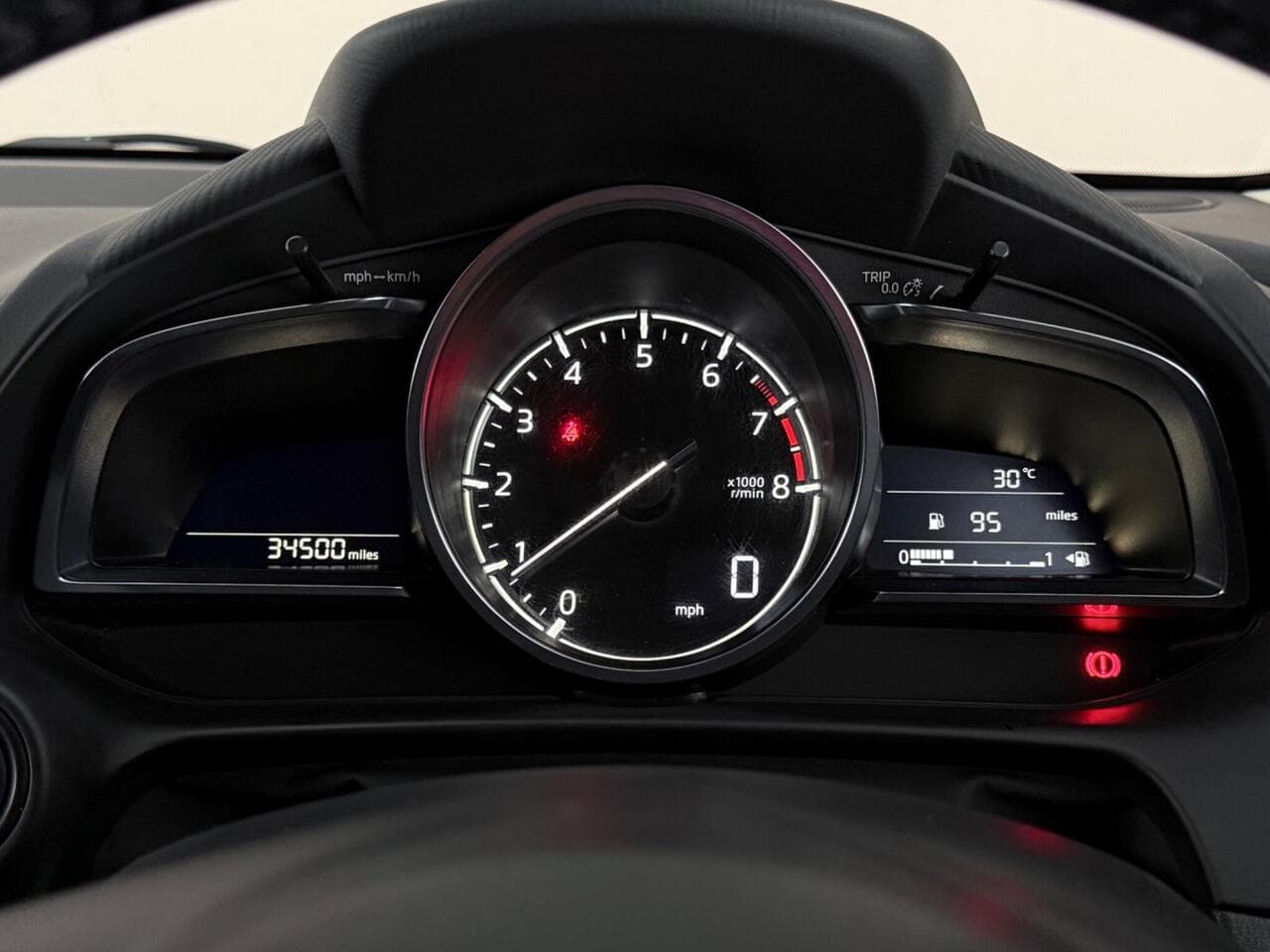 Mazda Mazda2 thumbnail Driver Instruments