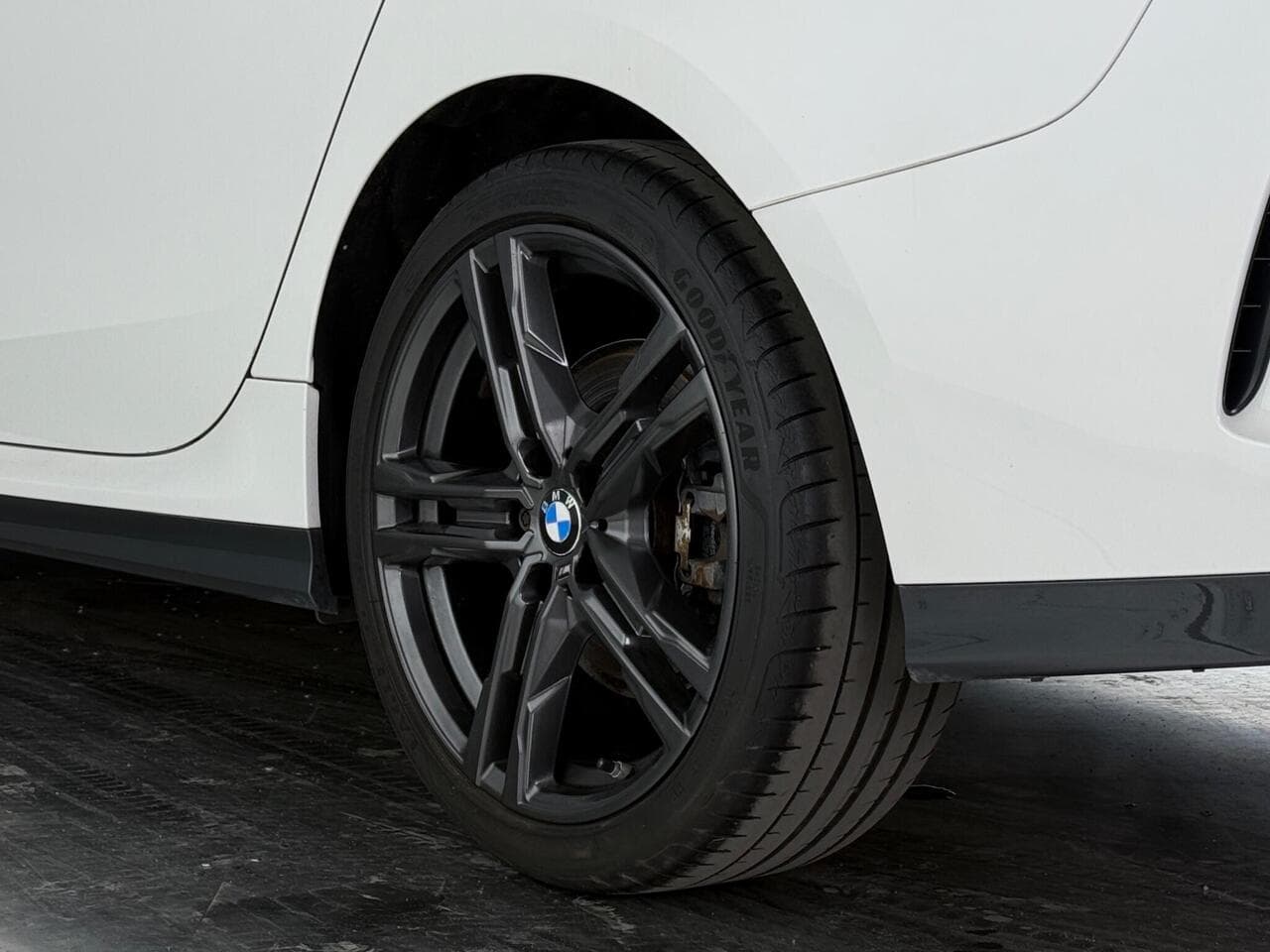 BMW 2 Series Gran Coupe thumbnail Wheel