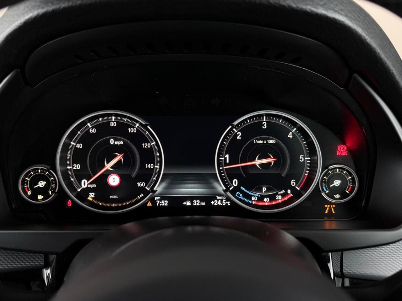 BMW X5 thumbnail Driver Instruments