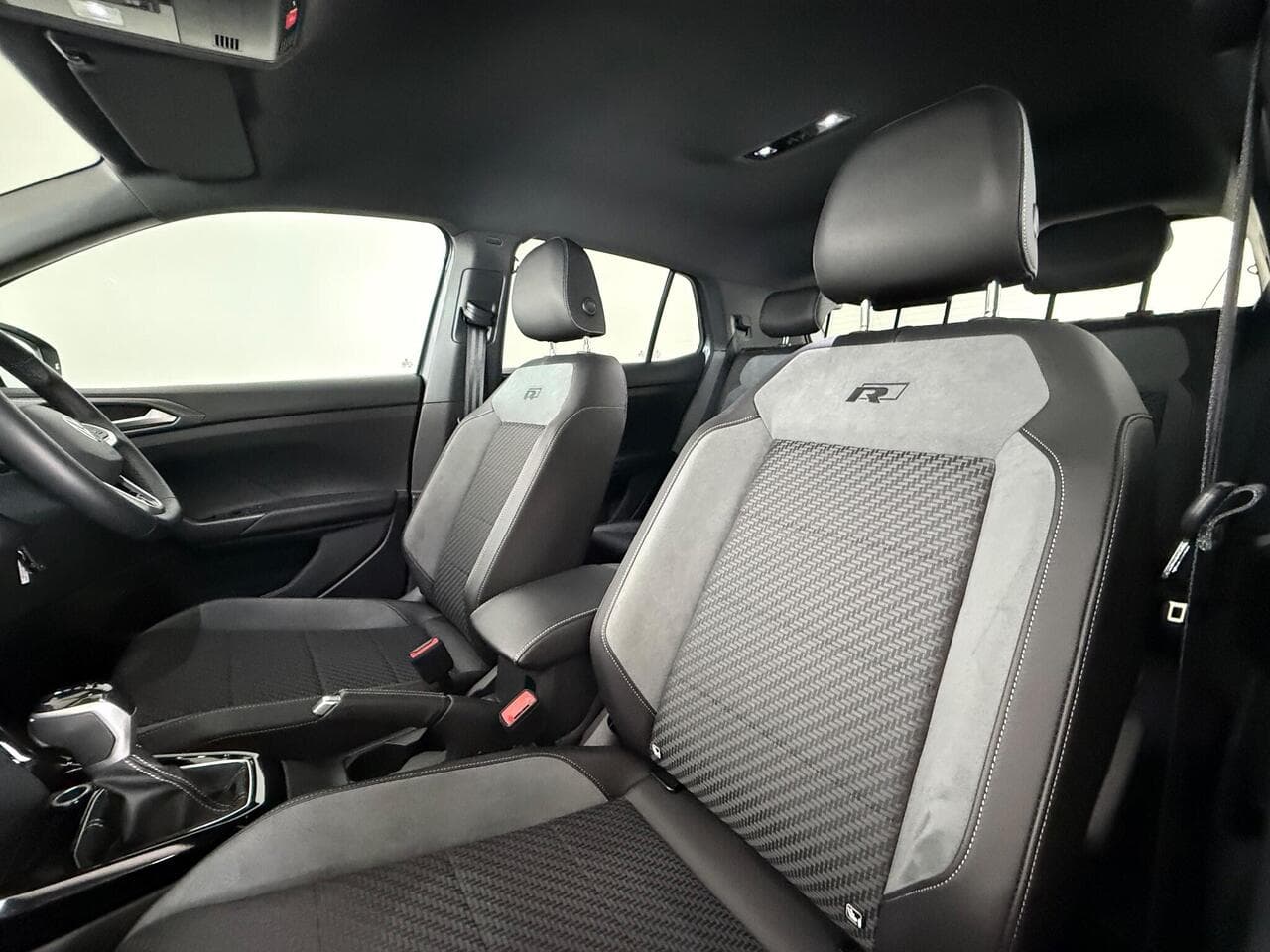 Volkswagen T-Cross thumbnail Seat Front Passenger