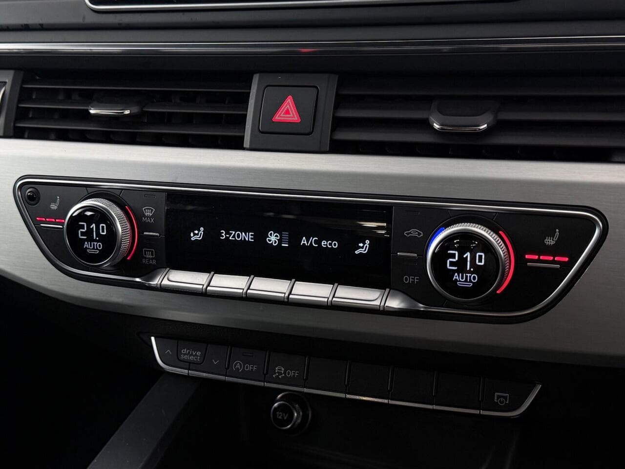Audi A4 thumbnail Misc Controls