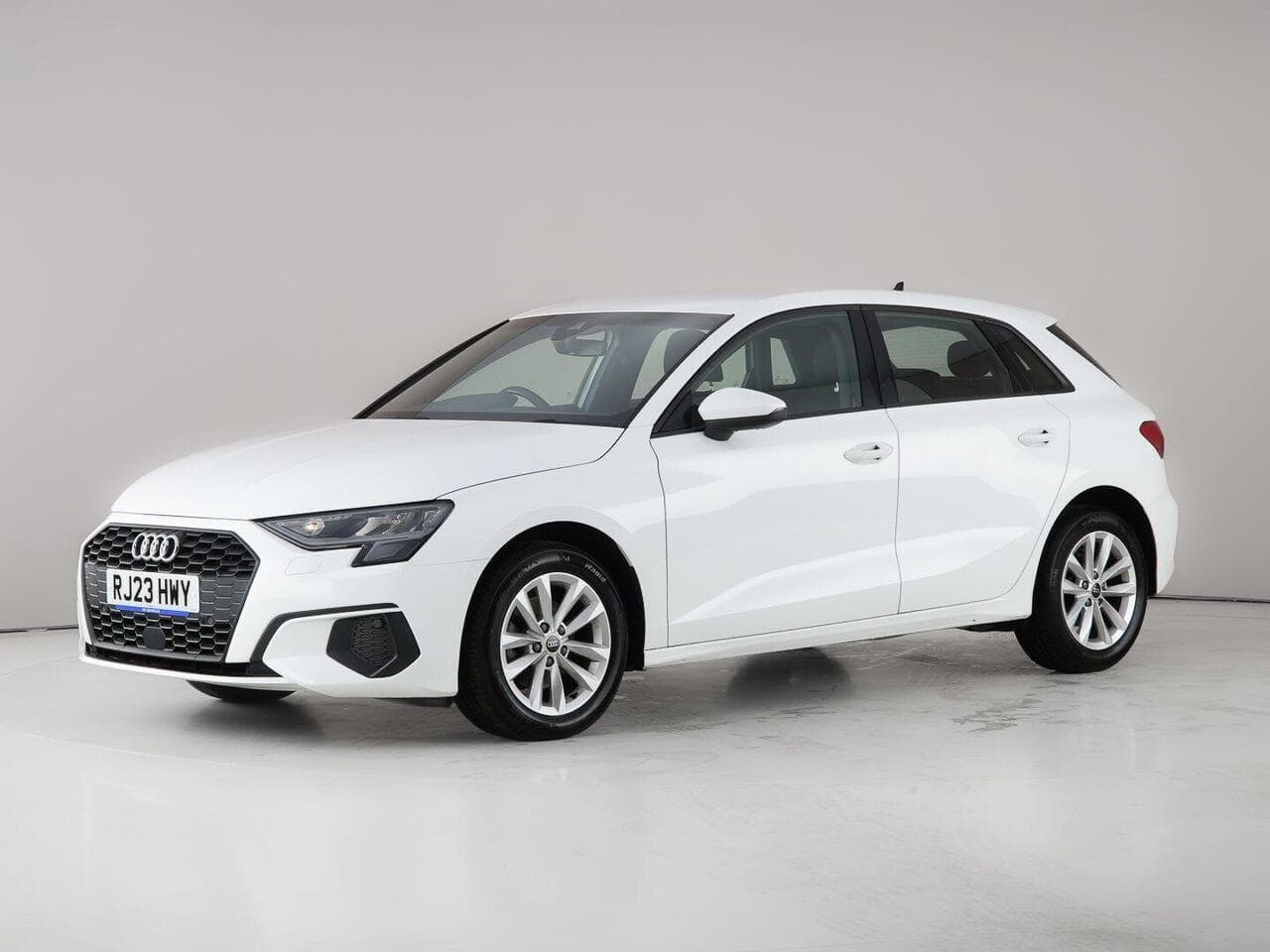 Audi A3 thumbnail Front Left