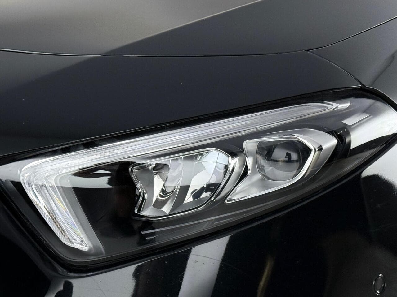 Mercedes-Benz A Class thumbnail Lights Front
