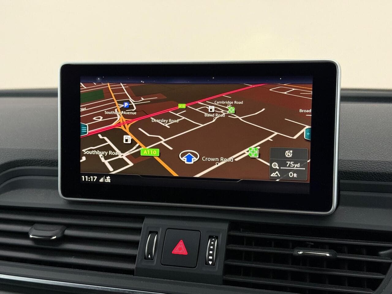 Audi Q5 thumbnail Infotainment System