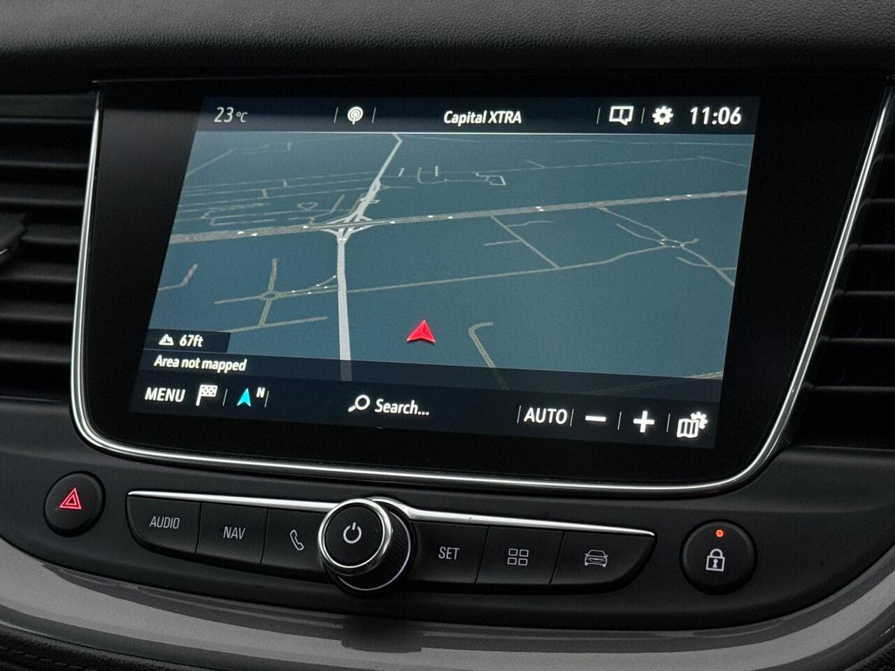 Vauxhall Grandland X thumbnail Infotainment System