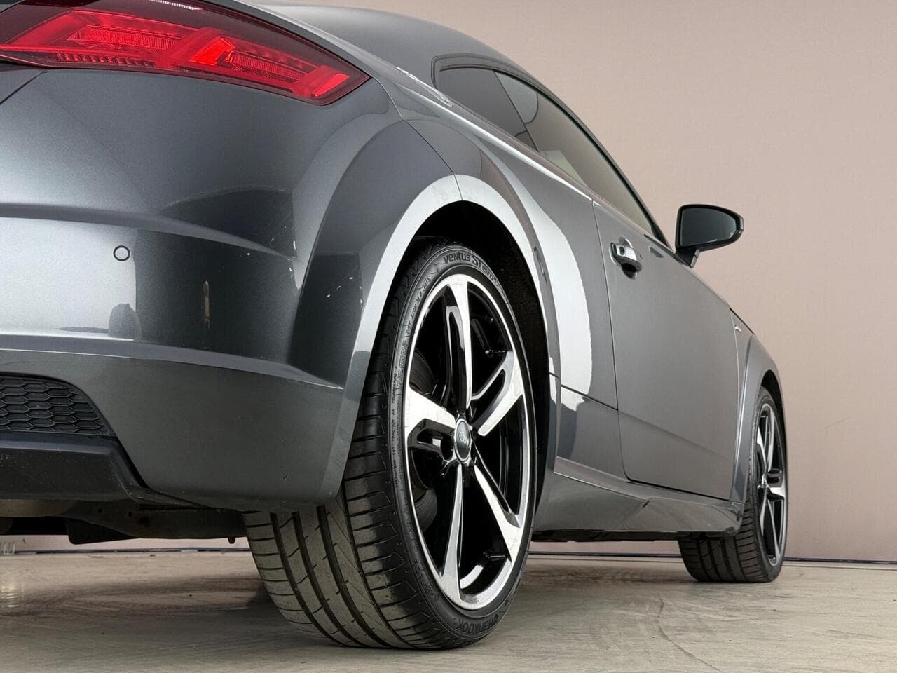 Audi TT thumbnail Wheel