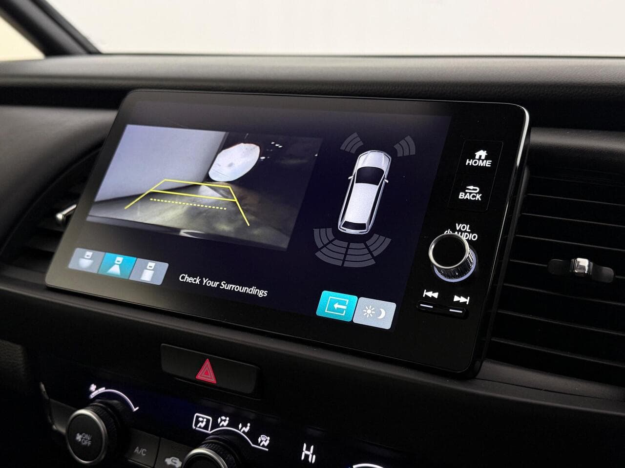 Honda Jazz thumbnail Infotainment System