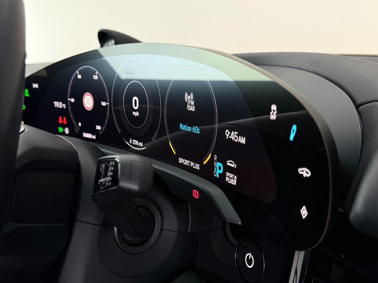 Porsche Taycan thumbnail Misc Controls