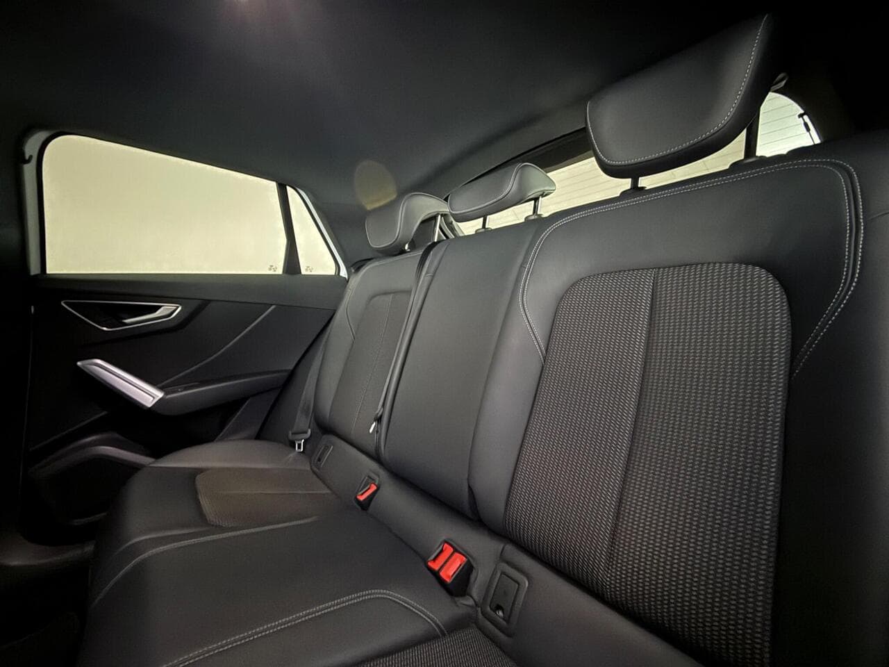 Audi Q2 thumbnail Seats Rear
