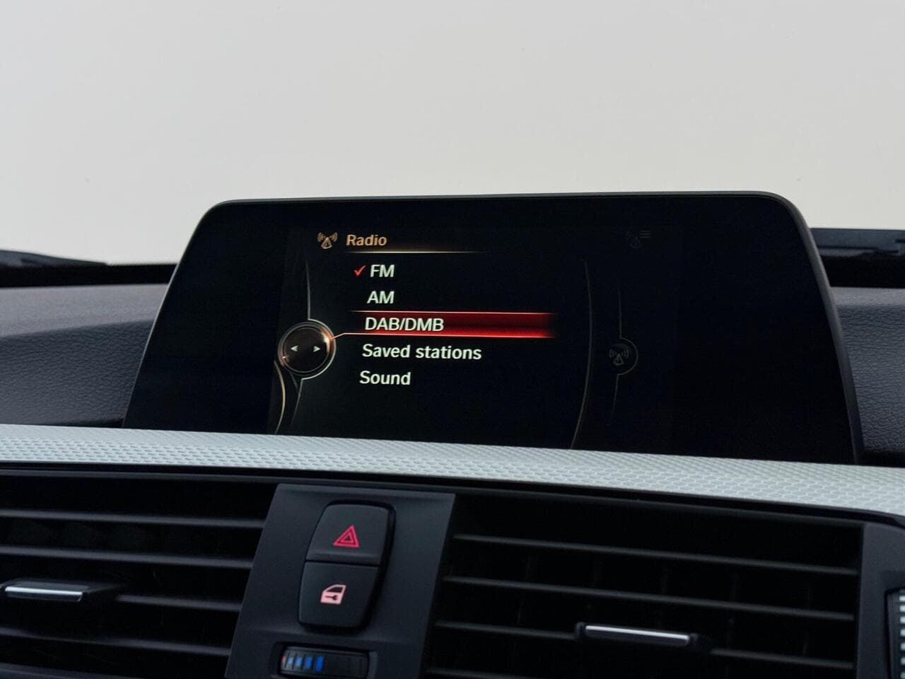 BMW 3 Series Gran Turismo thumbnail Infotainment System