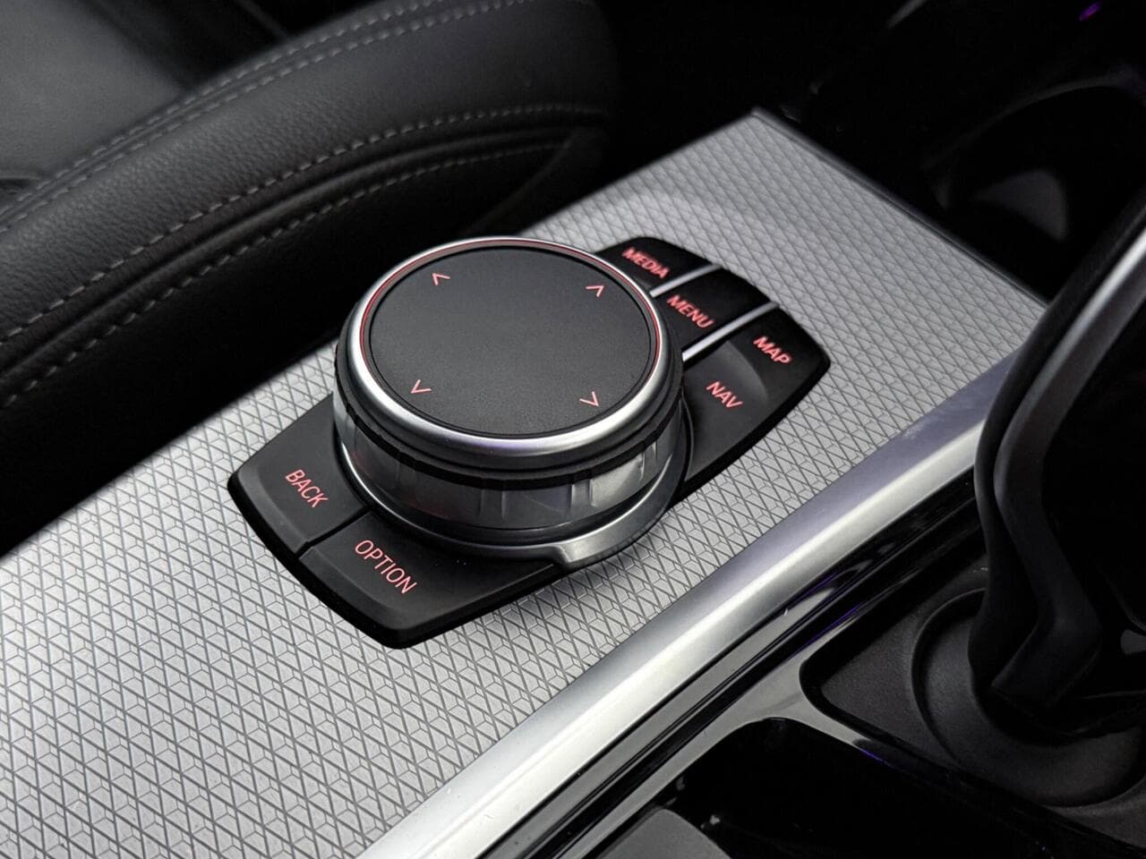 BMW X3 thumbnail Misc Controls