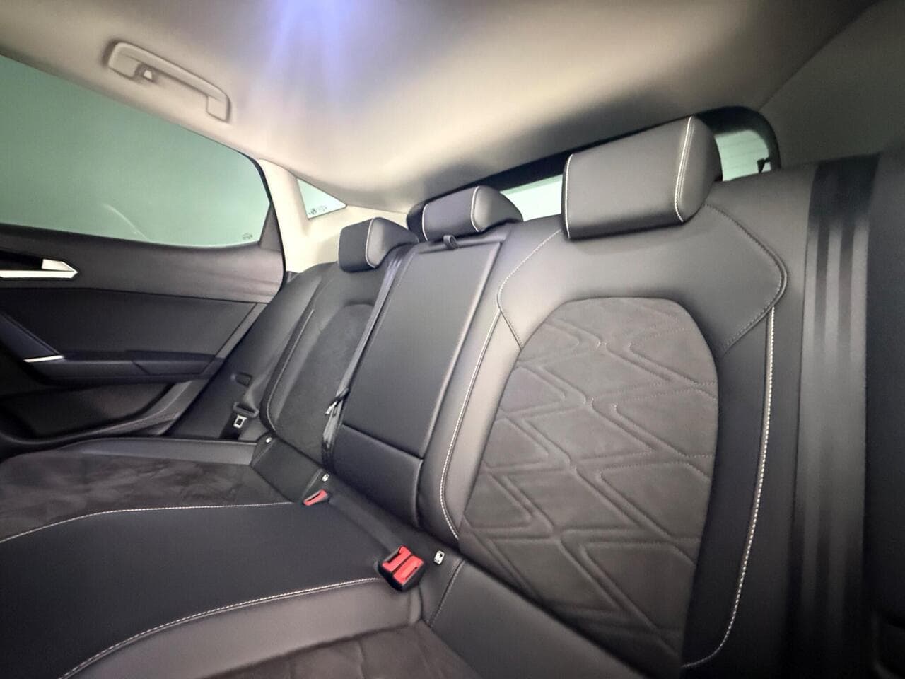 SEAT Leon thumbnail Inconclusive