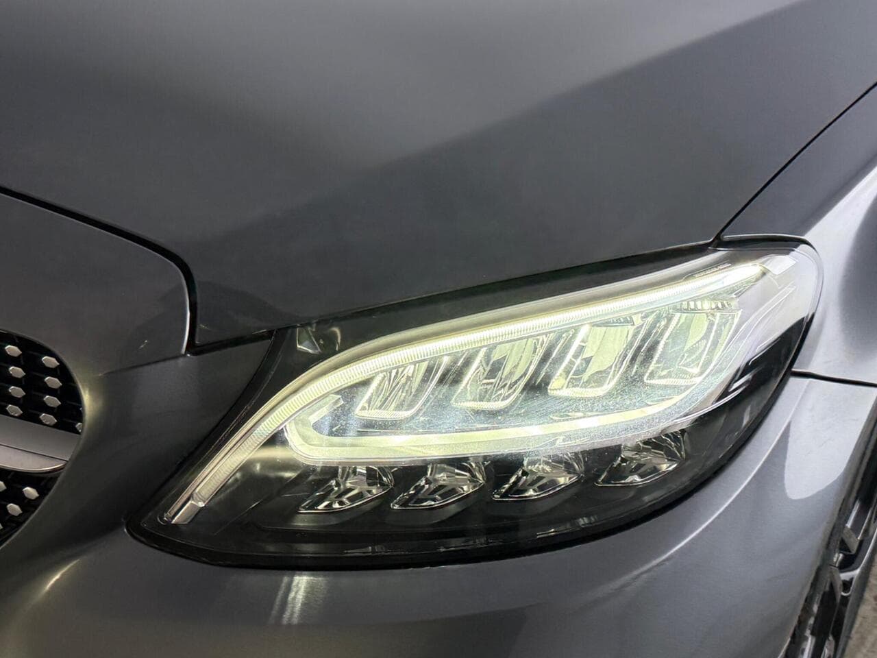 Mercedes-Benz C Class thumbnail Lights Front