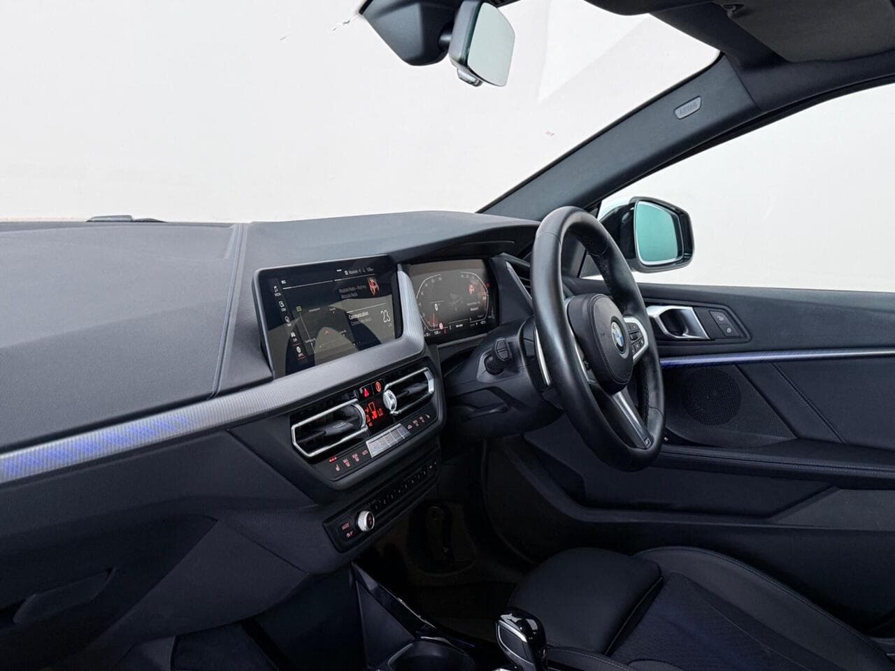 BMW 2 Series Gran Coupe thumbnail Interior Front