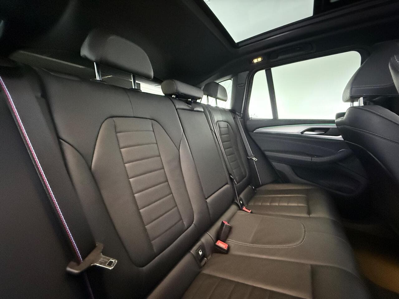 BMW X3 thumbnail Seats Rear