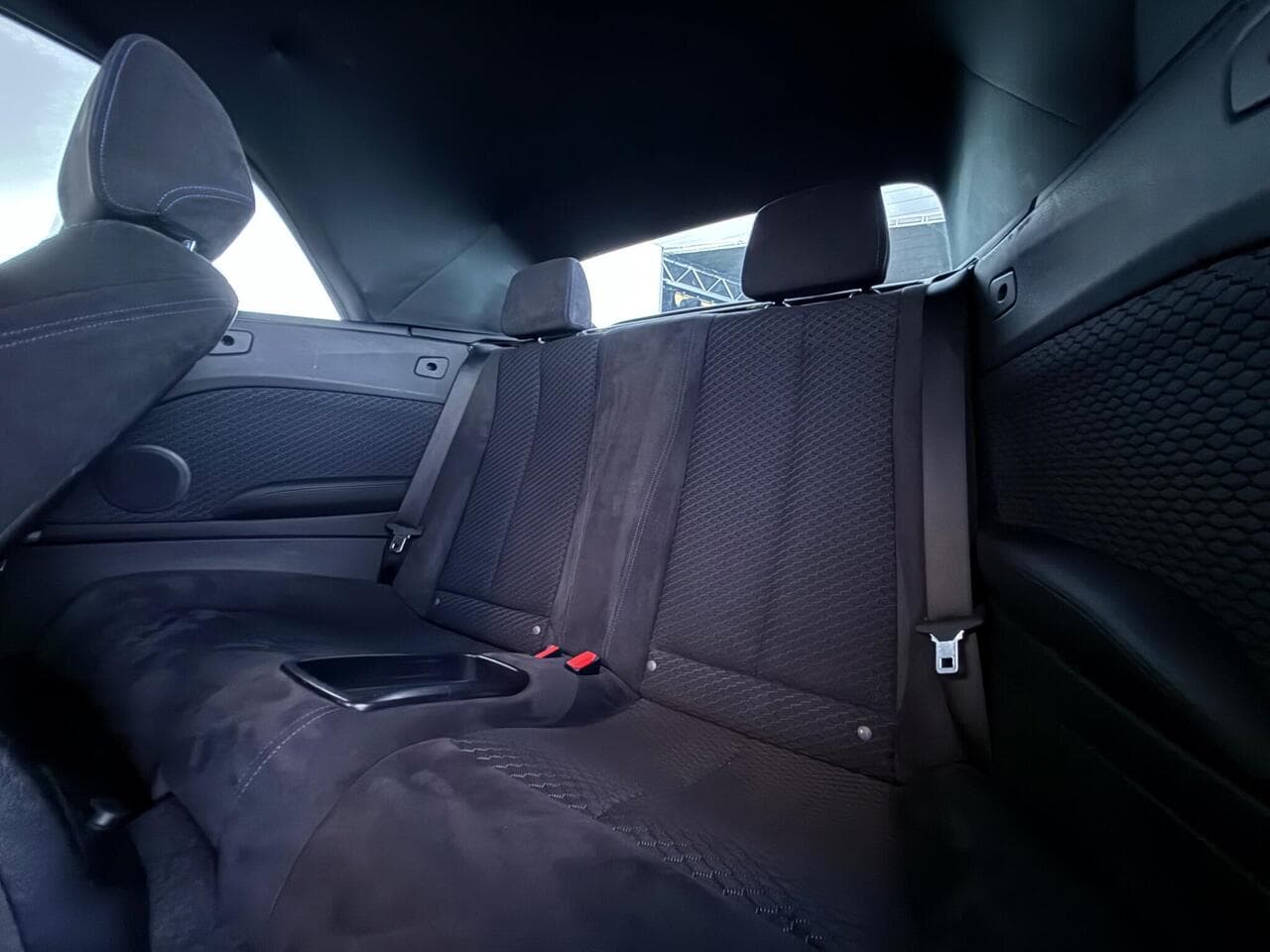 BMW 2 Series thumbnail Seats Rear