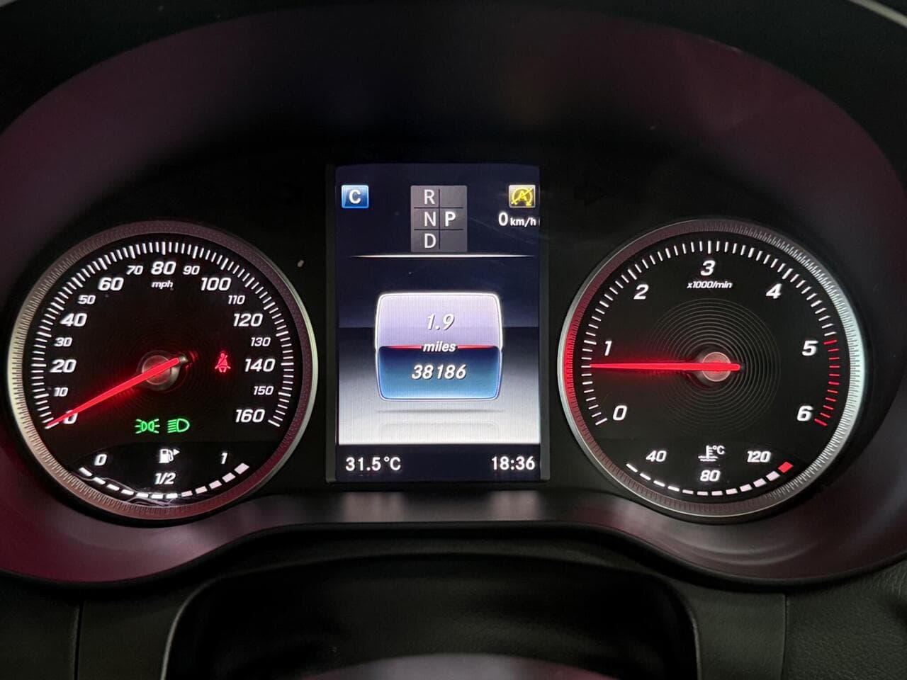 Mercedes-Benz GLC thumbnail Driver Instruments