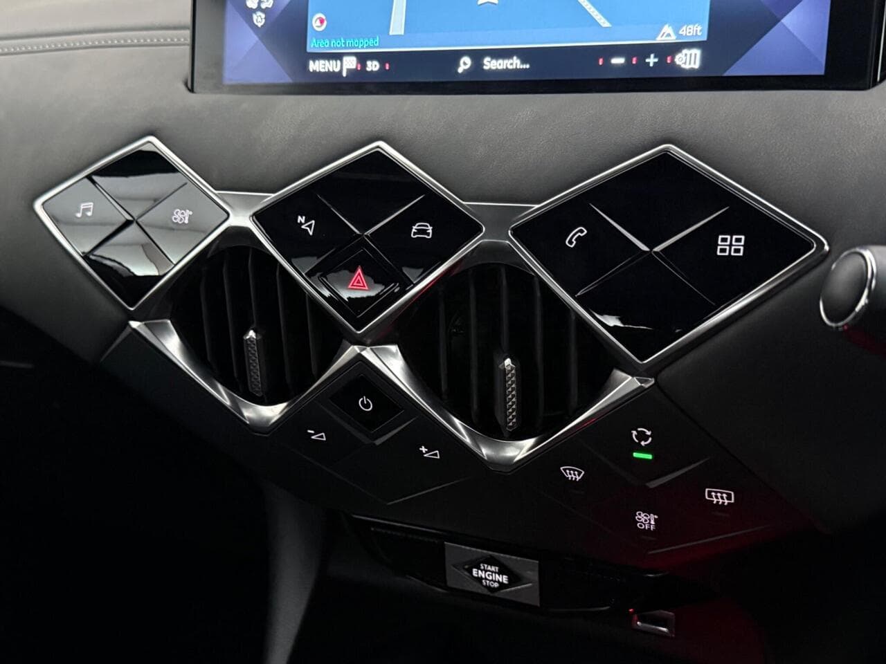 DS AUTOMOBILES DS 3 CROSSBACK thumbnail Inconclusive