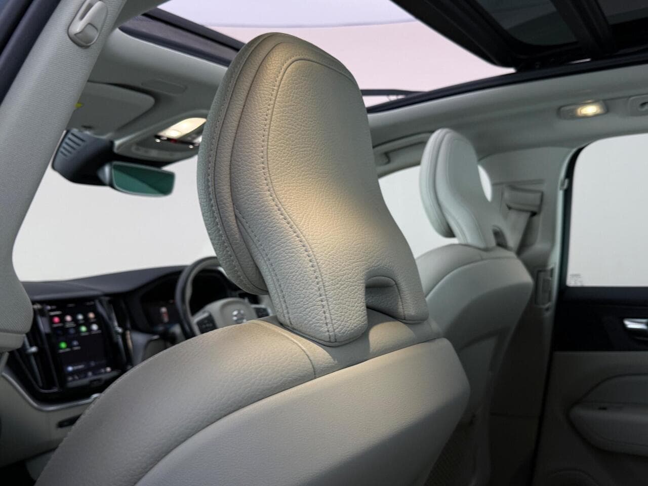 Volvo XC60 thumbnail Seat Driver