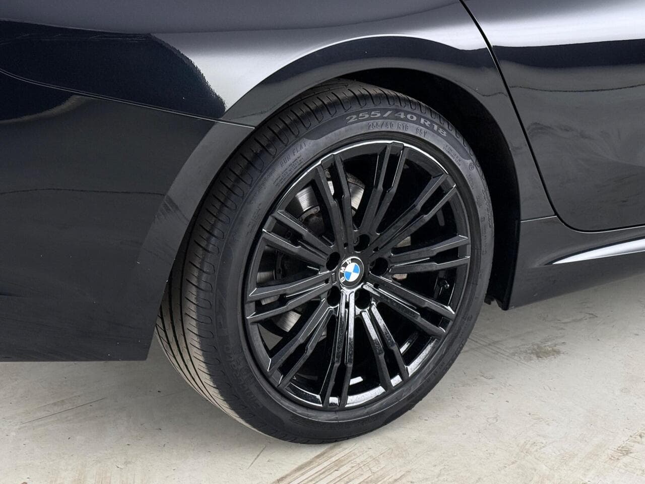 BMW 3 Series thumbnail Wheel