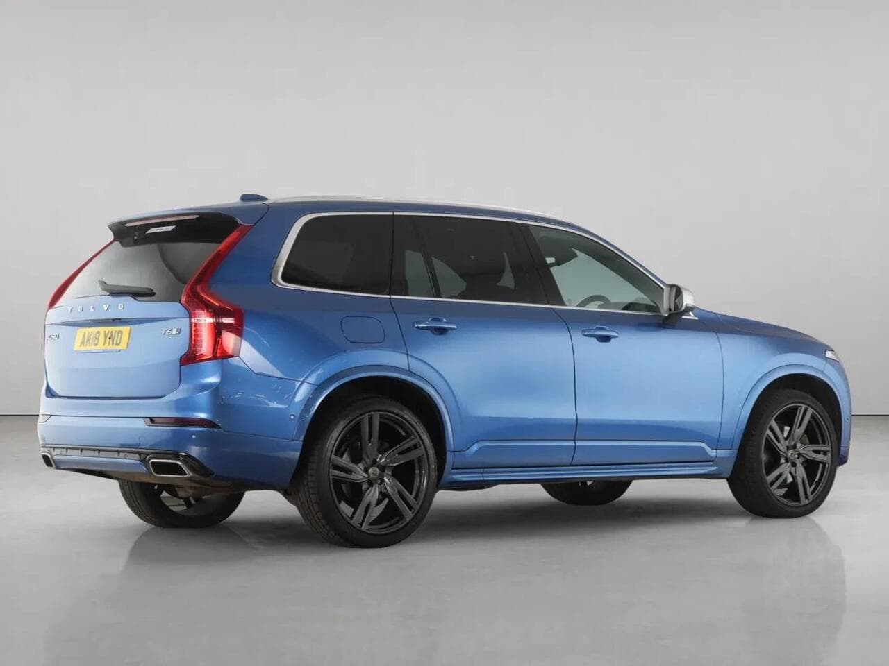 Volvo XC90 thumbnail Rear Right