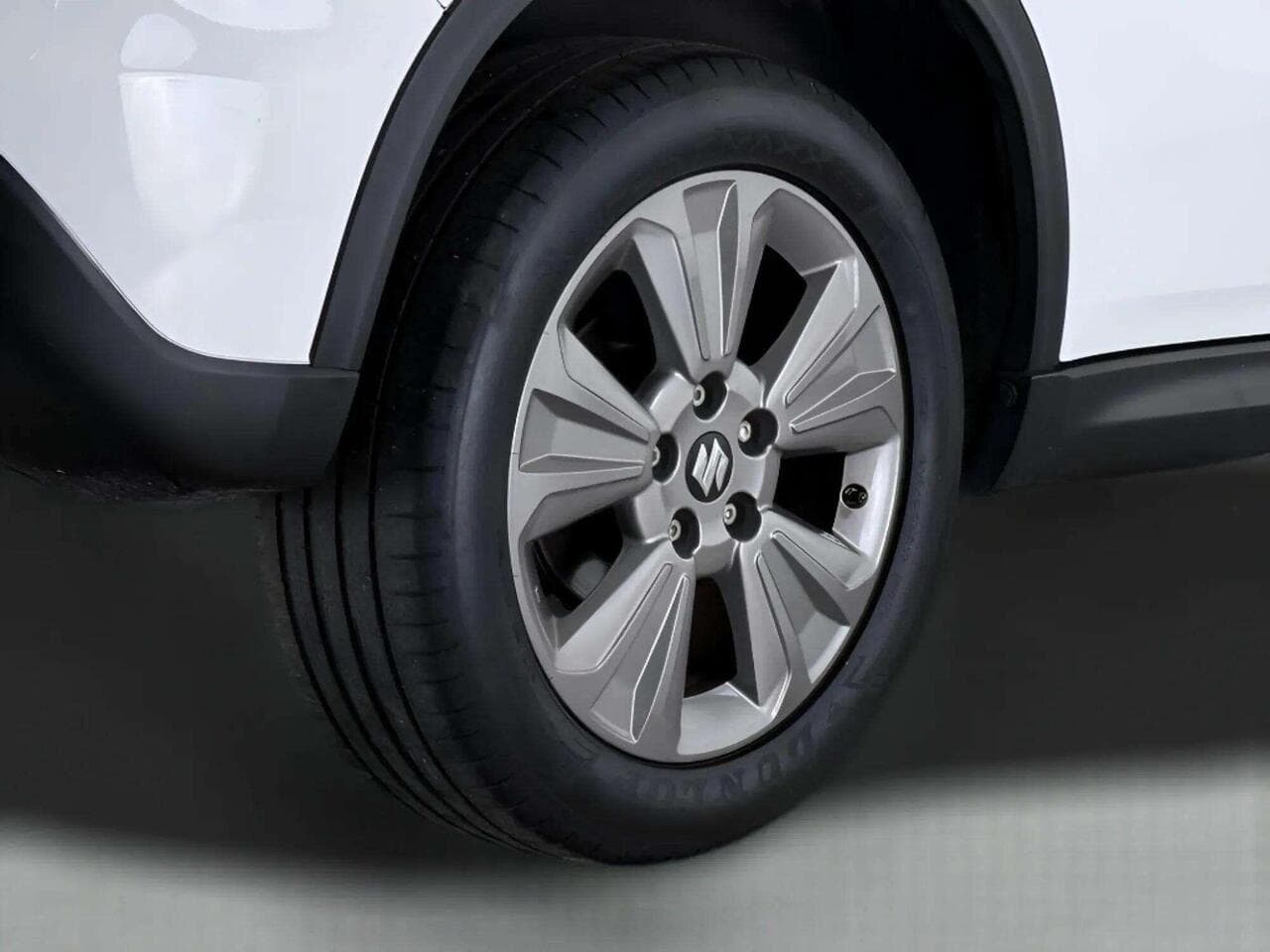 Suzuki Vitara thumbnail Wheel