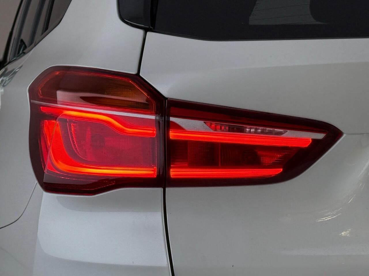 BMW X1 thumbnail Lights Rear