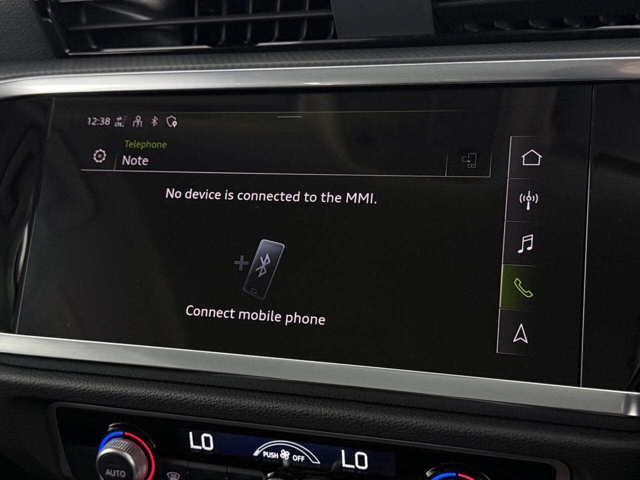 Audi Q3 thumbnail Infotainment System