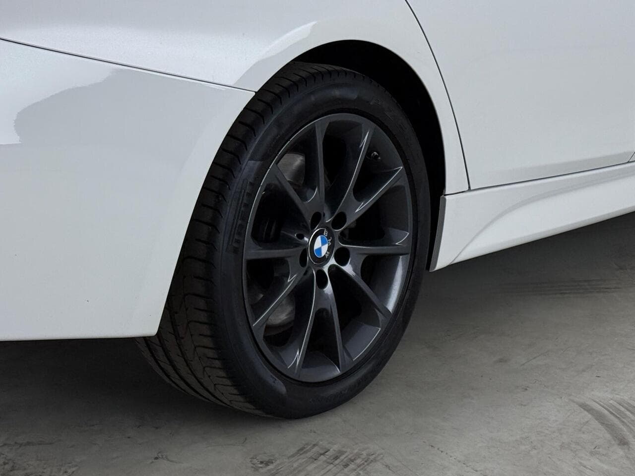 BMW 3 Series thumbnail Wheel