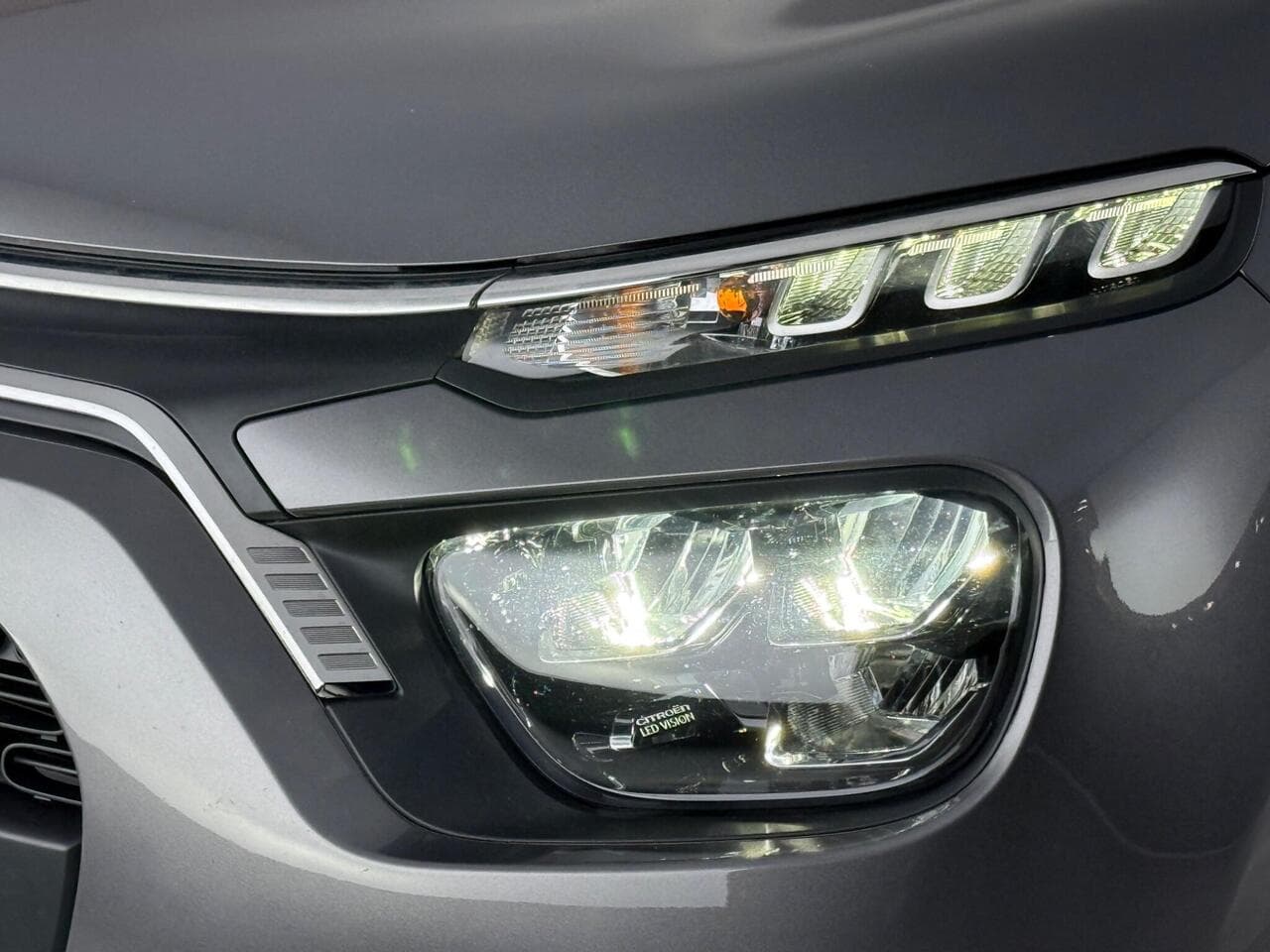 Citroen C3 thumbnail Lights Front