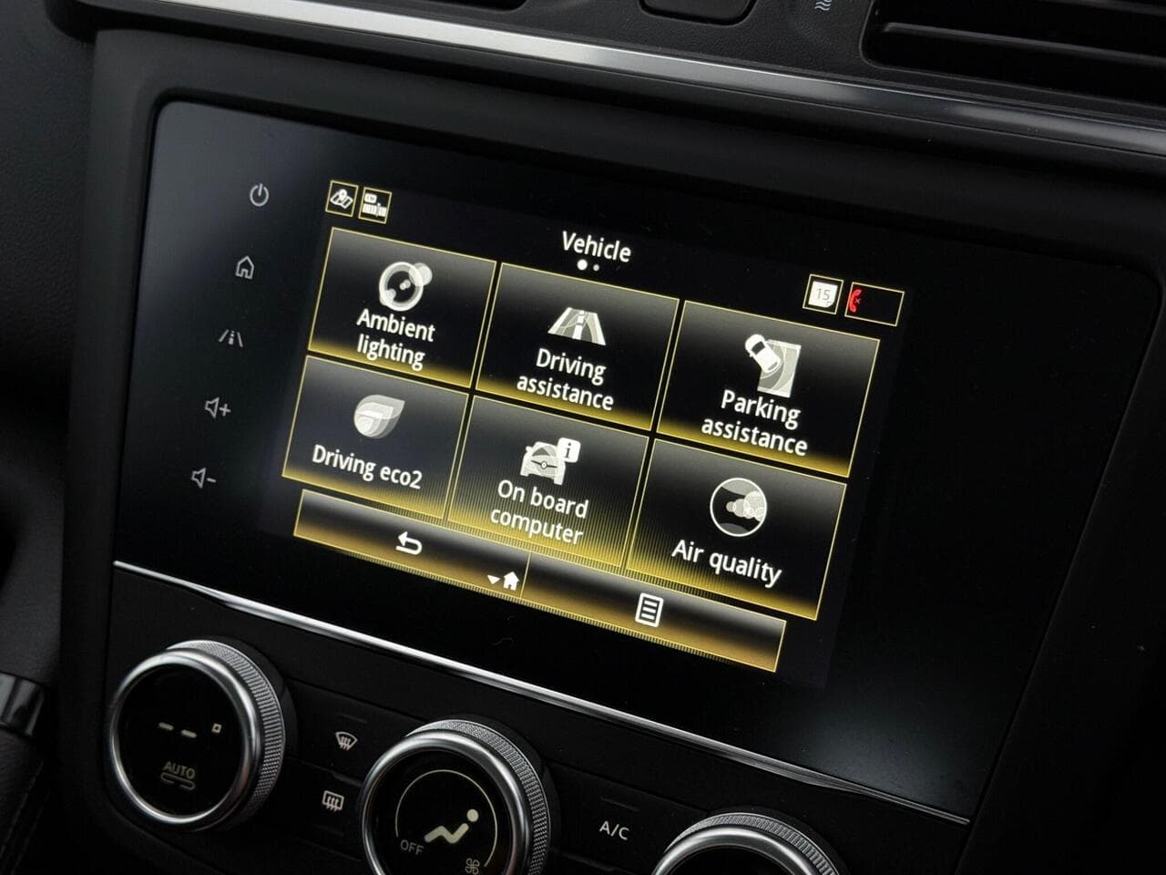 Renault Kadjar thumbnail Infotainment System