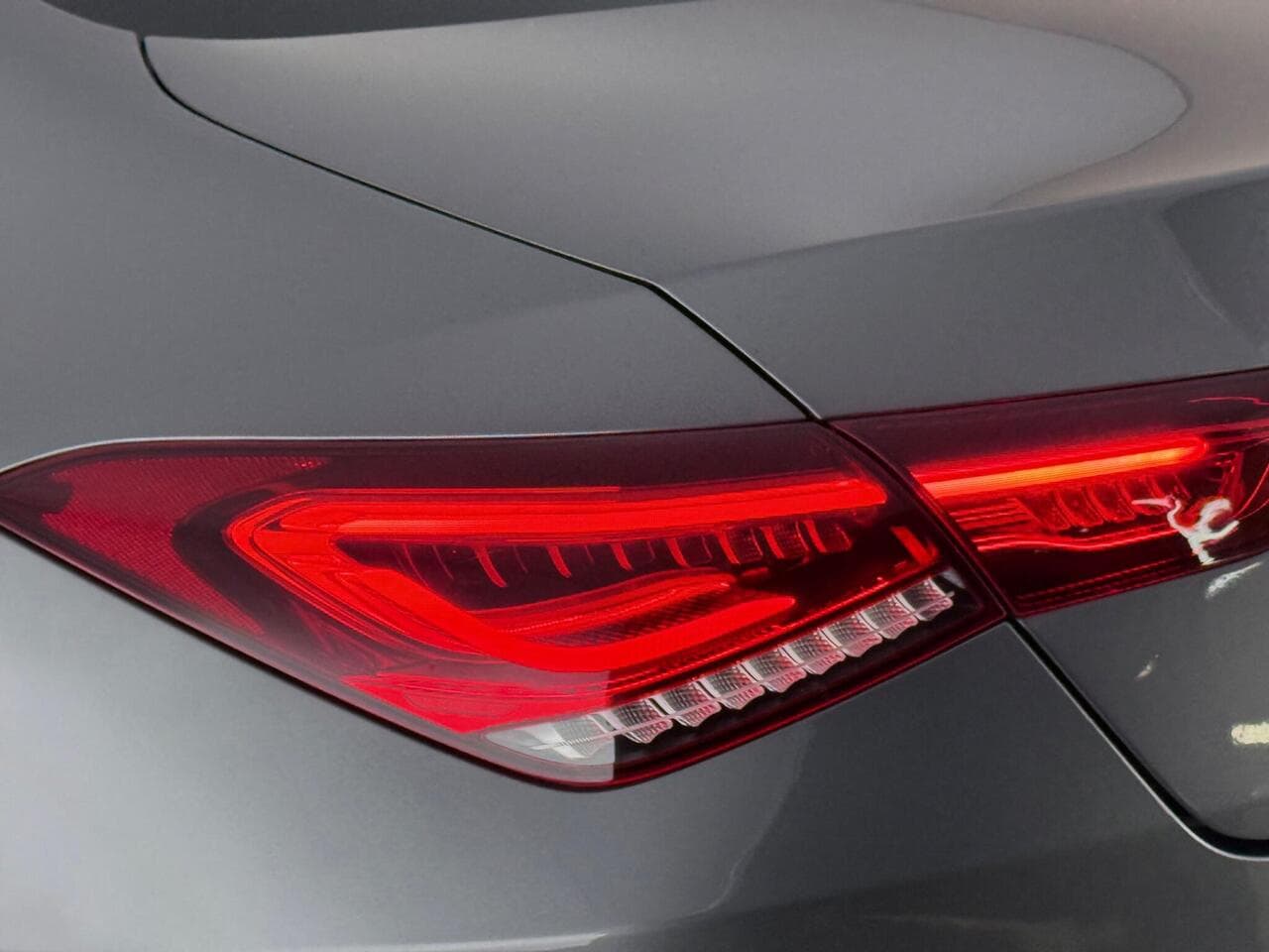 Mercedes-Benz CLA thumbnail Lights Rear