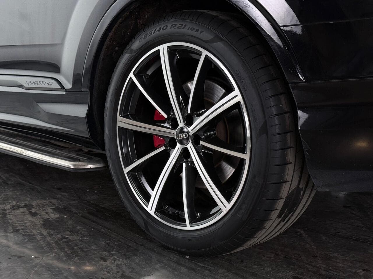 Audi Q7 thumbnail Wheel