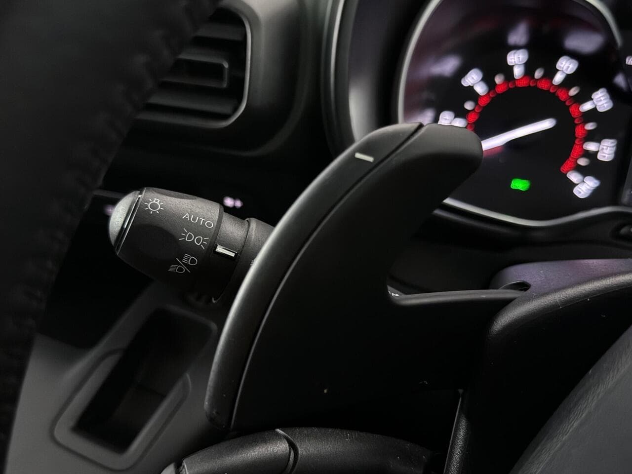 Citroen Berlingo thumbnail Misc Controls