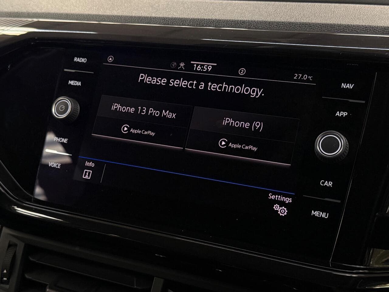 Volkswagen T-Cross thumbnail Infotainment System