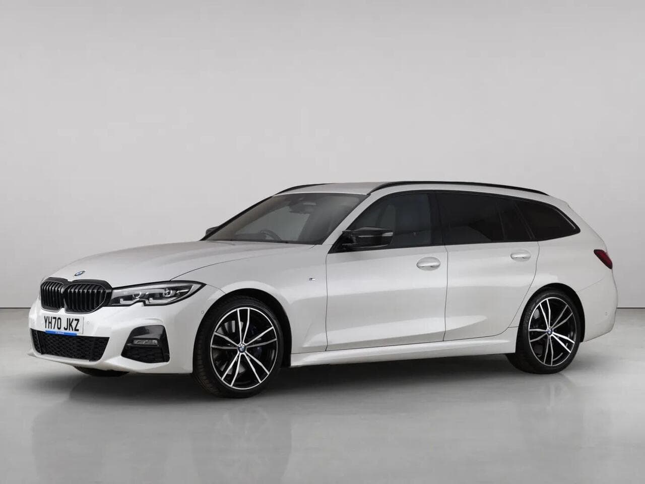 BMW 3 Series thumbnail Front Left