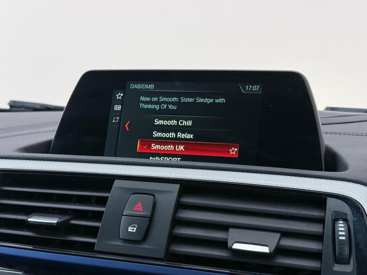 BMW 2 Series thumbnail Infotainment System