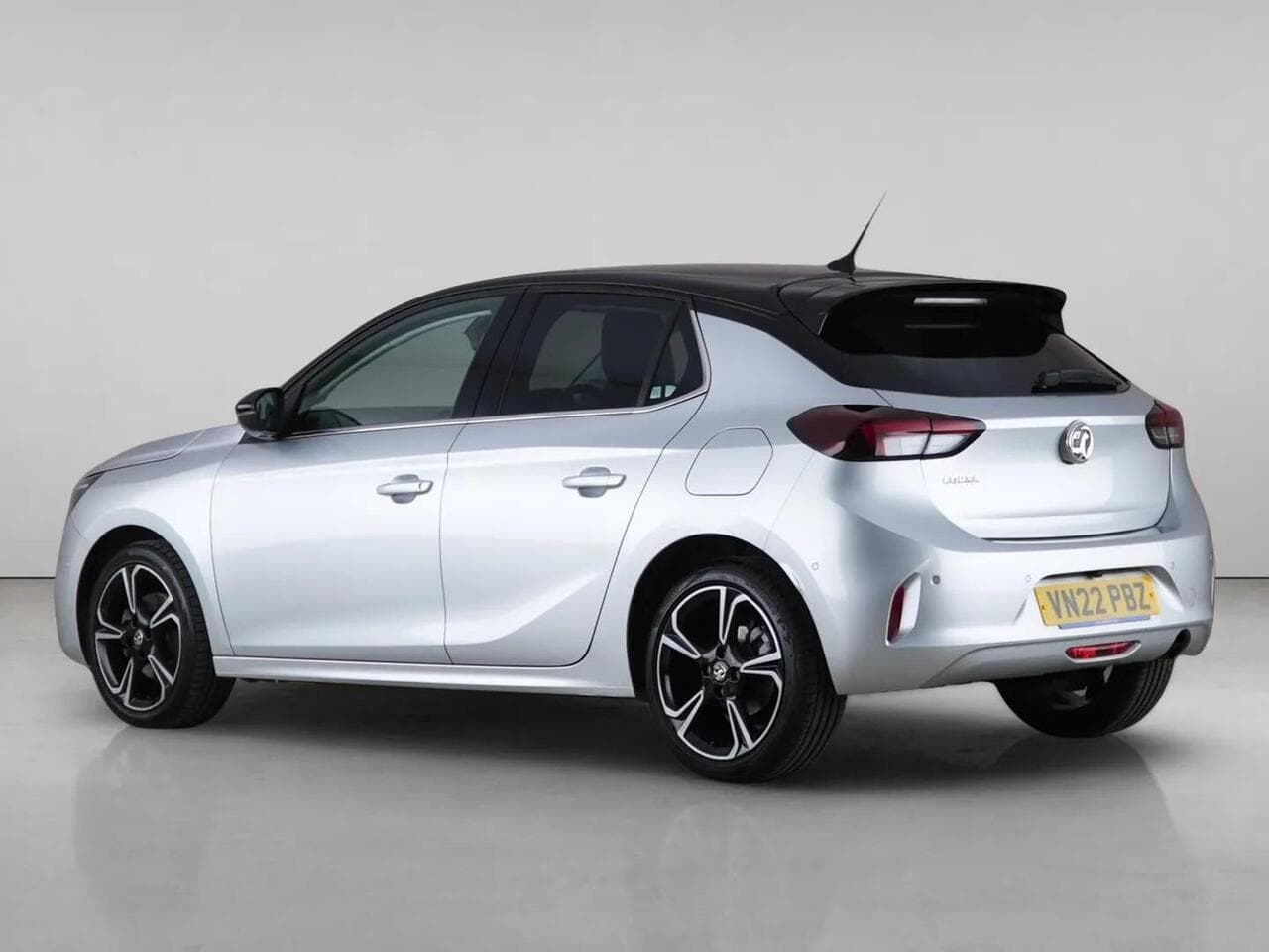 Vauxhall Corsa thumbnail Rear Left