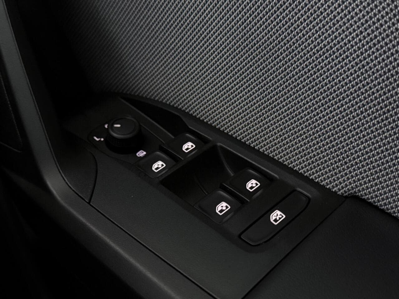 SEAT Leon thumbnail Misc Controls